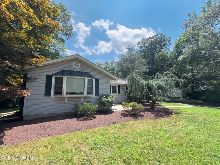 785 Bennetts Mills Road, Jackson, NJ 08527 - Image #2