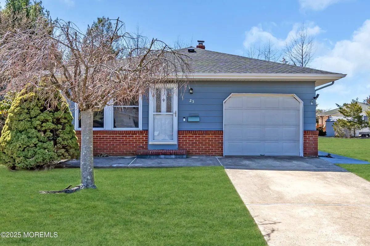 25 Bolans Court, Toms River, NJ 08757 - Image #1