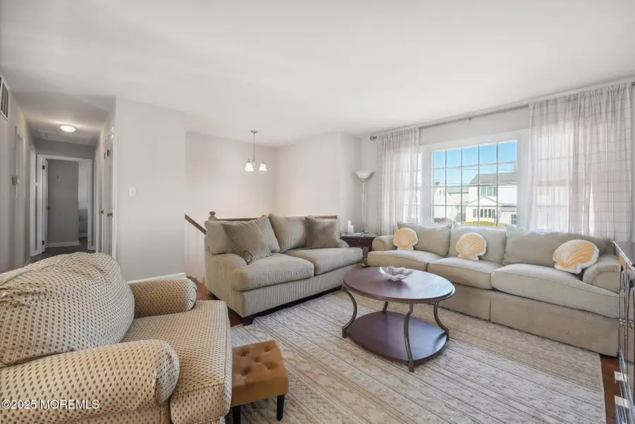 202 Yale Avenue, Point Pleasant Beach, NJ 08742 - Image #3