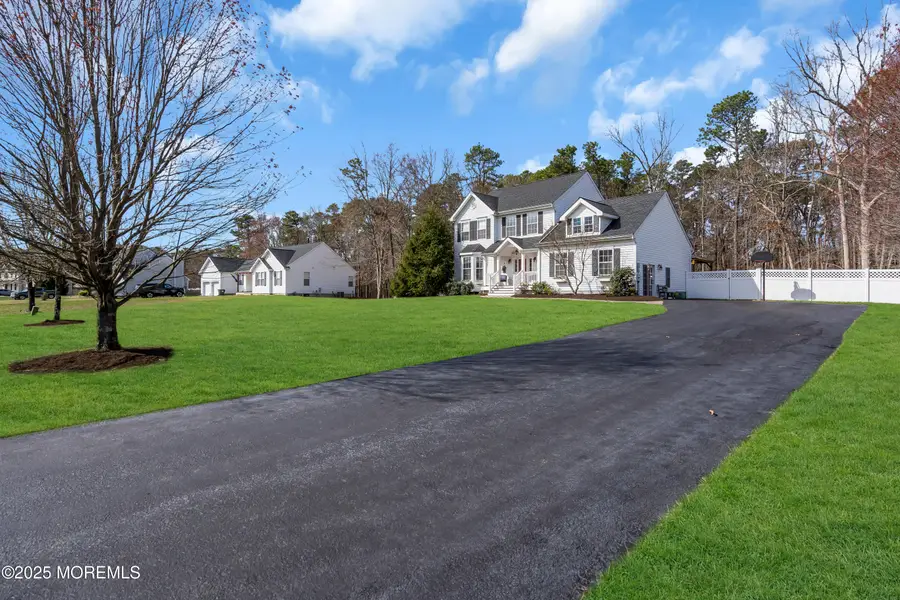20 Goldfinch Road, Jackson, NJ 08527 - Image #2