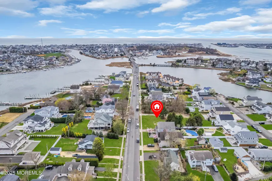 329 Fisk Avenue, Brielle, NJ 08730 - Image #3