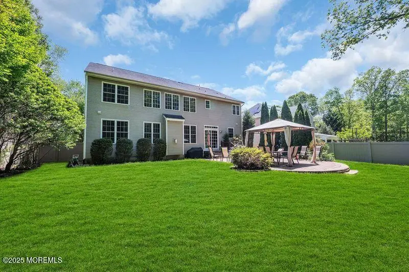 5 Trumbull Court, Jackson, NJ 08527 - Image #2