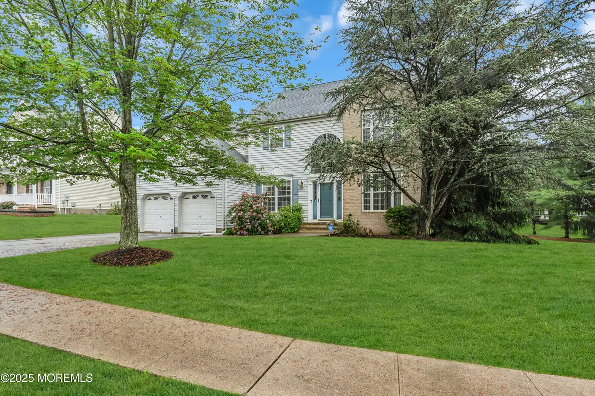 6 Cardinal Way, Raritan, NJ 08869 - Image #1