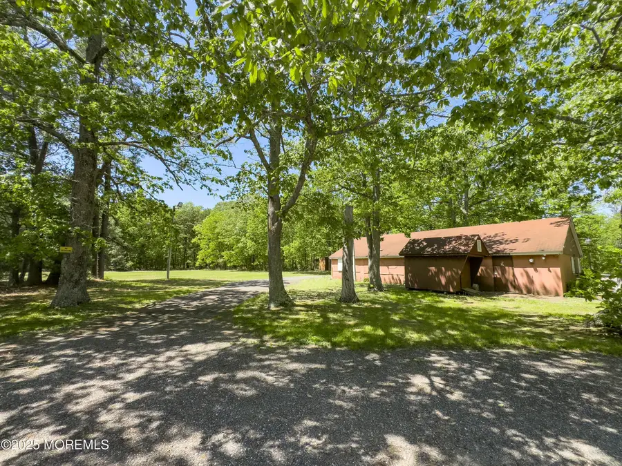 698 Miller Avenue, Jackson, NJ 08527 - Image #3