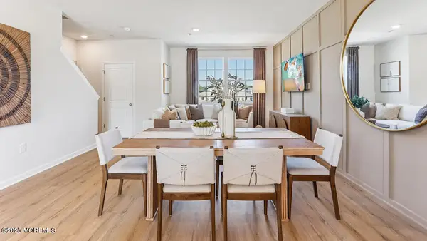 19 Bay Breeze Drive, Waretown, NJ 08758