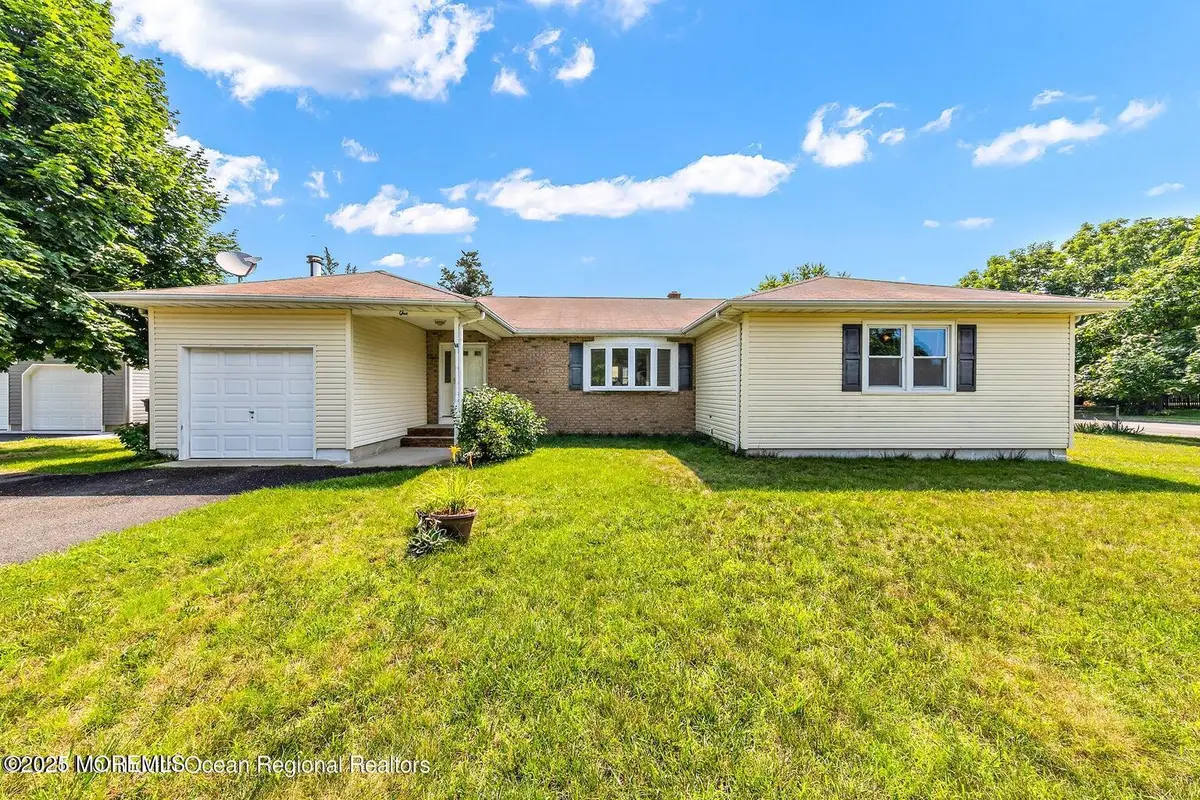 1 Bough Court, Toms River, NJ 08753 - Image #1