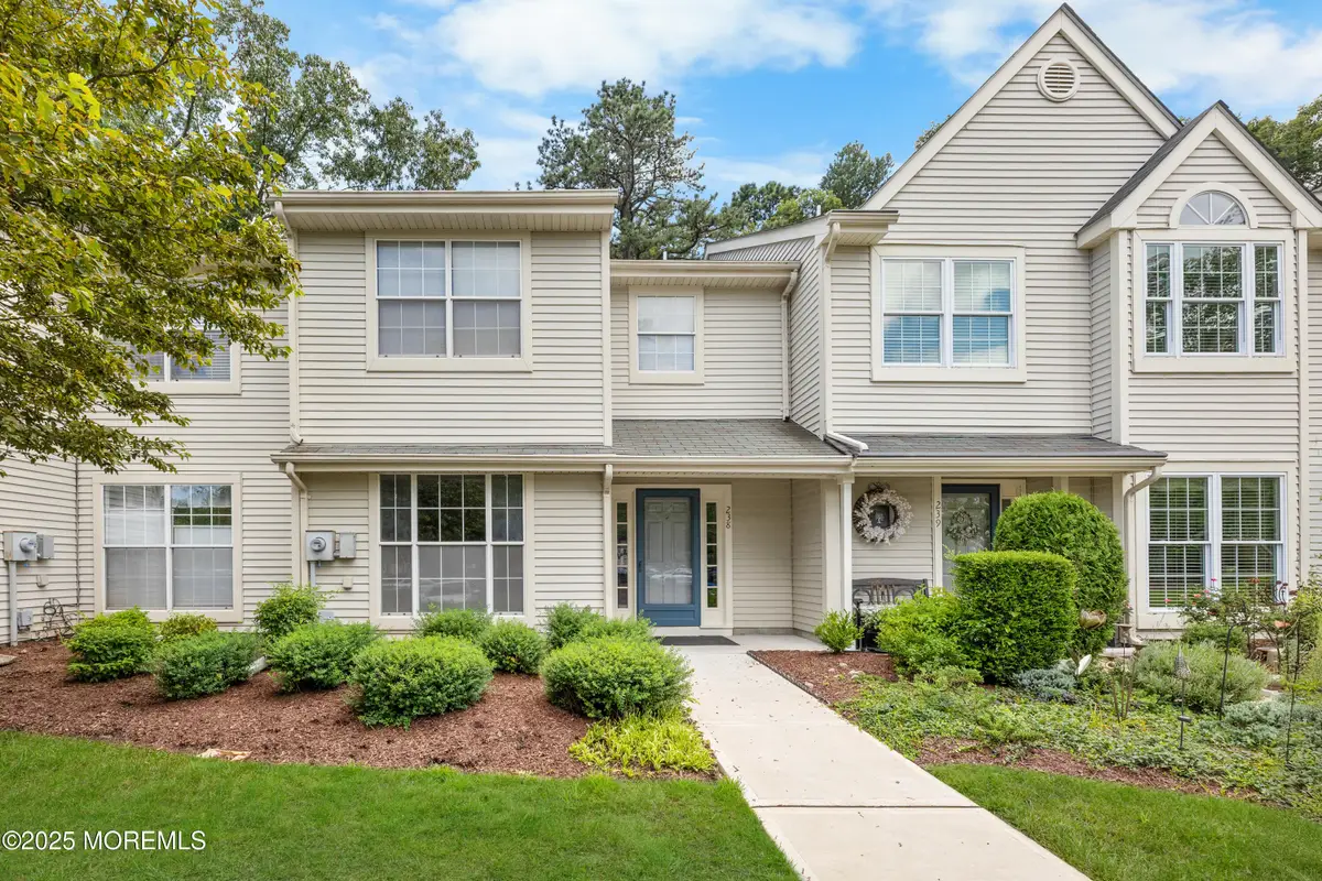 238 Larchwood Court, Howell, NJ 07731 - Image #1