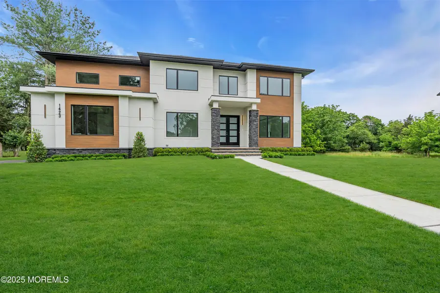 1423 Anthony Court, Toms River, NJ 08753 - Image #2