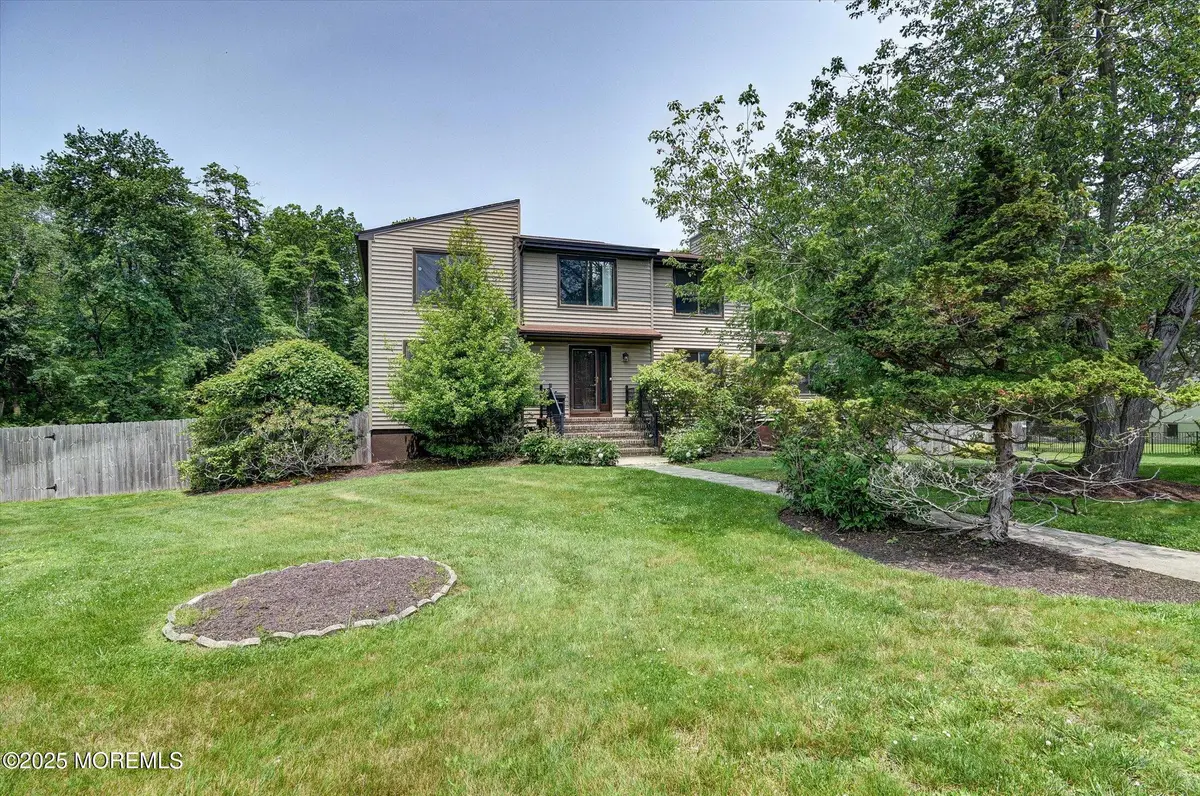 19 Northwoods Road, Ocean Township, NJ 07712 - Image #1