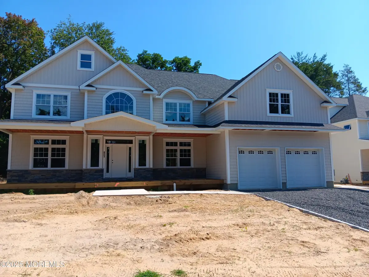821 Naryshkin Way, Toms River, NJ 08753 - Image #1