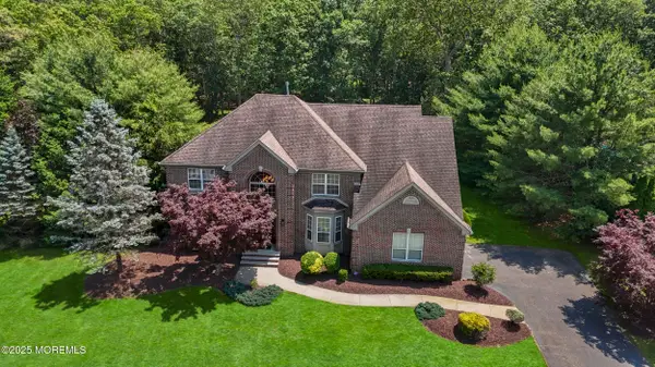 23 Emma Lane, Jackson, NJ 08527