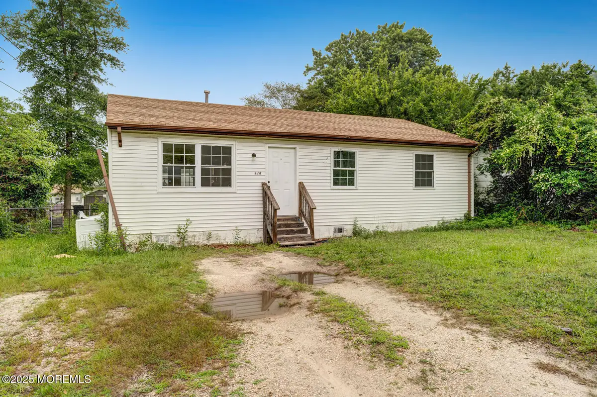 118 Lake Deerbrook Drive, Mystic Island, NJ 08087 - Image #1