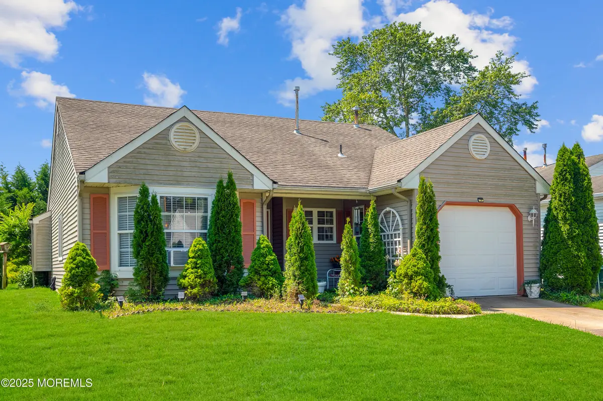 114 Danbury Drive, Mystic Island, NJ 08087 - Image #1