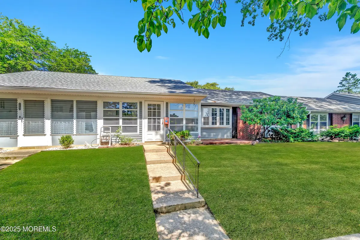 529 Portsmouth Drive #B, Lakewood, NJ 08701 - Image #1