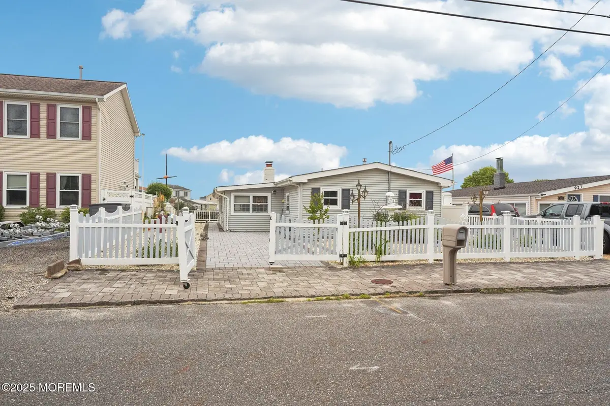 927 Beach Haven West Boulevard, Manahawkin, NJ 08050 - #1
