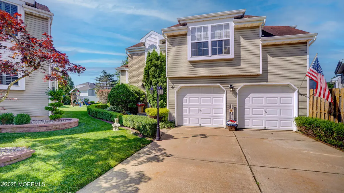 44 Kentucky Way, Freehold, NJ 07728 - Image #1