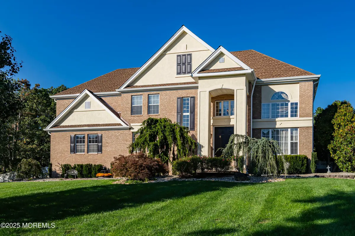 28 Stonehenge Court, Jackson, NJ 08527 - Image #1