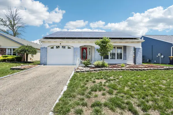 12 Oakham, Manchester, NJ 08759