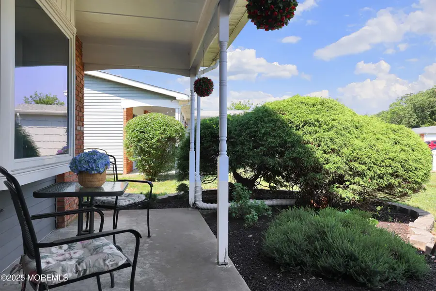 100 Courtshire Drive, Brick, NJ 08723 - Image #3