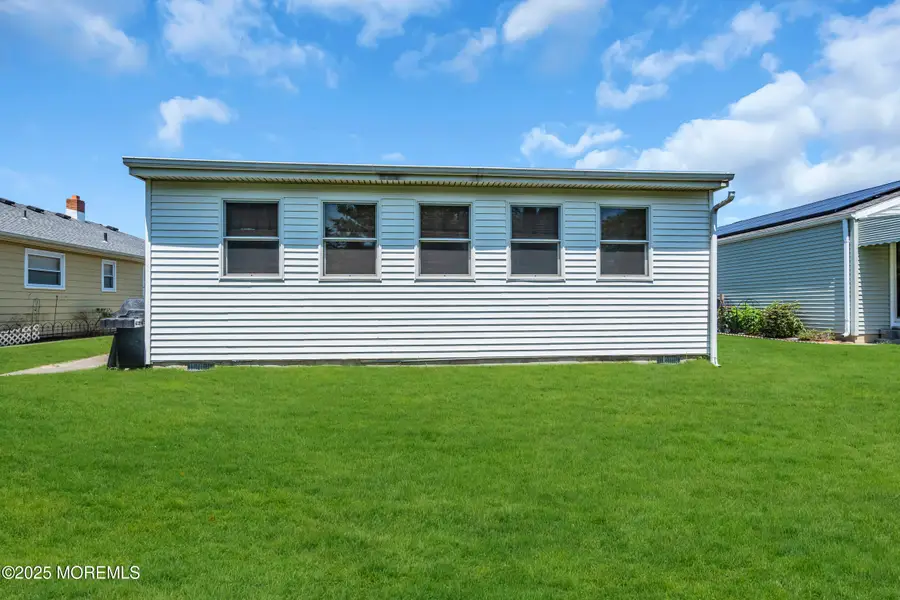 9 Bahamia Drive, Toms River, NJ 08757 - Image #3