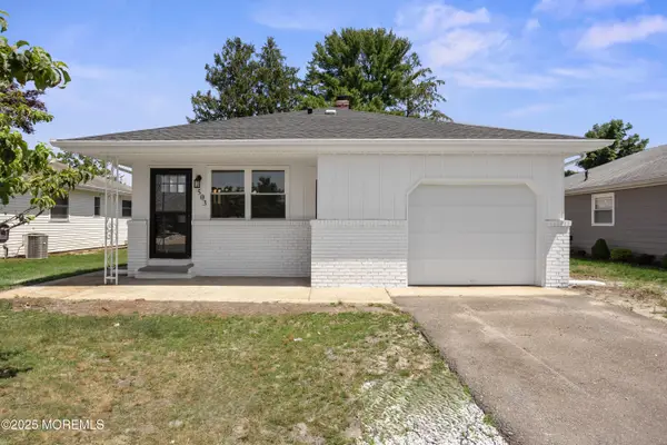 503 Jamaica Boulevard, Toms River, NJ 08757