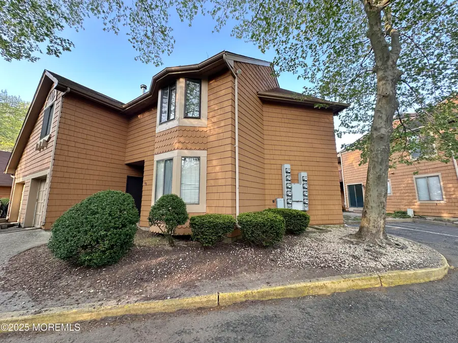 148 Delaware Trail, Lakewood, NJ 08701 - Image #2