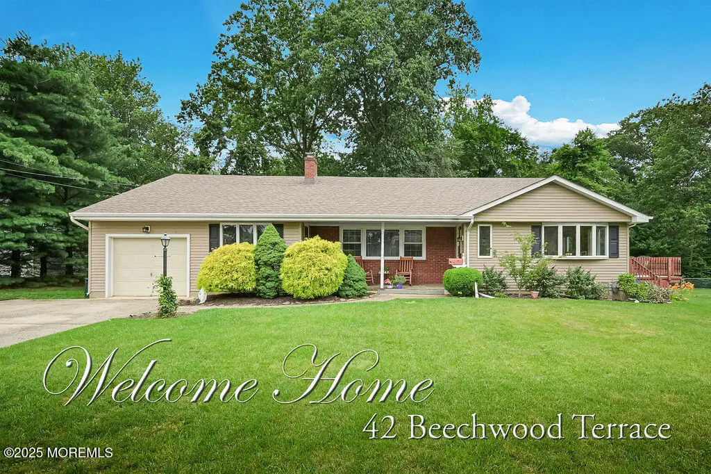 42 Beechwood Terrace, Matawan, NJ 07747 - Image #1