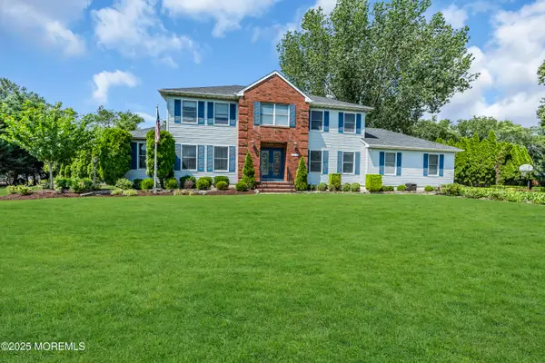 70 Desai Court, Freehold, NJ 07728