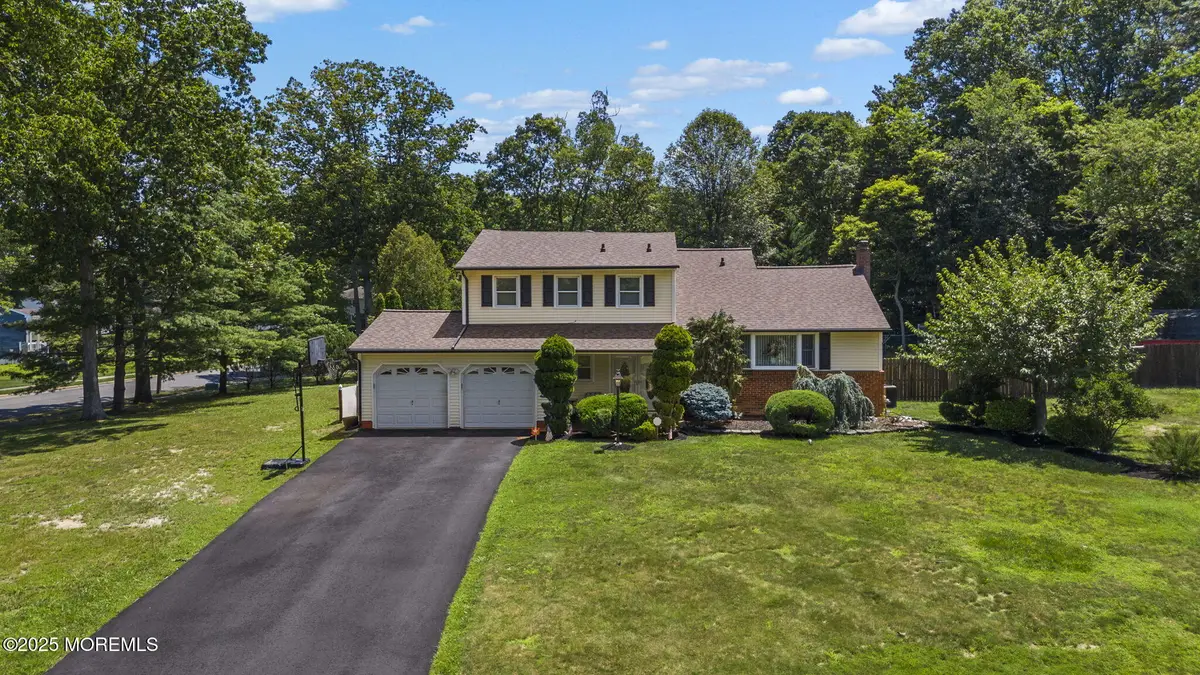 1 Spruce Way, Manalapan Township, NJ 07726 - Image #1
