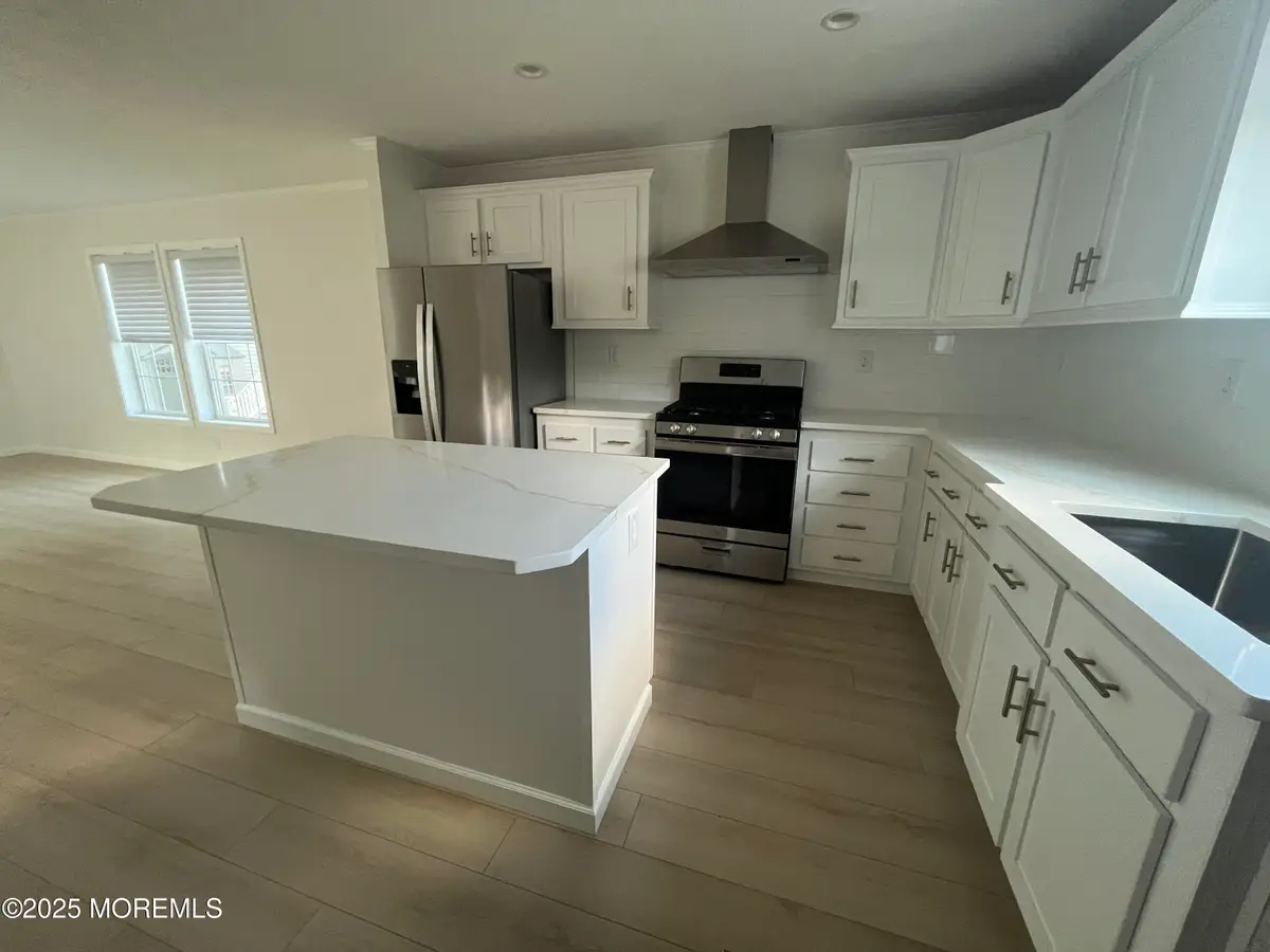 191 Us Highway 9 #14, Englishtown, NJ 07726 - Image #1