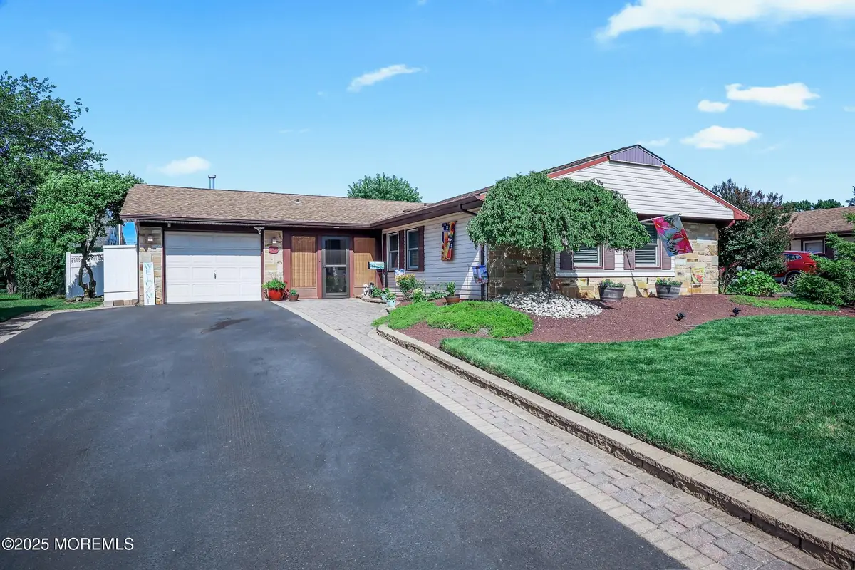 149 Idlewild Lane, Aberdeen, NJ 07747 - #1