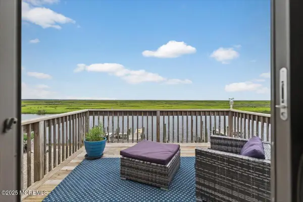 322 Dock Road, West Creek, NJ 08092