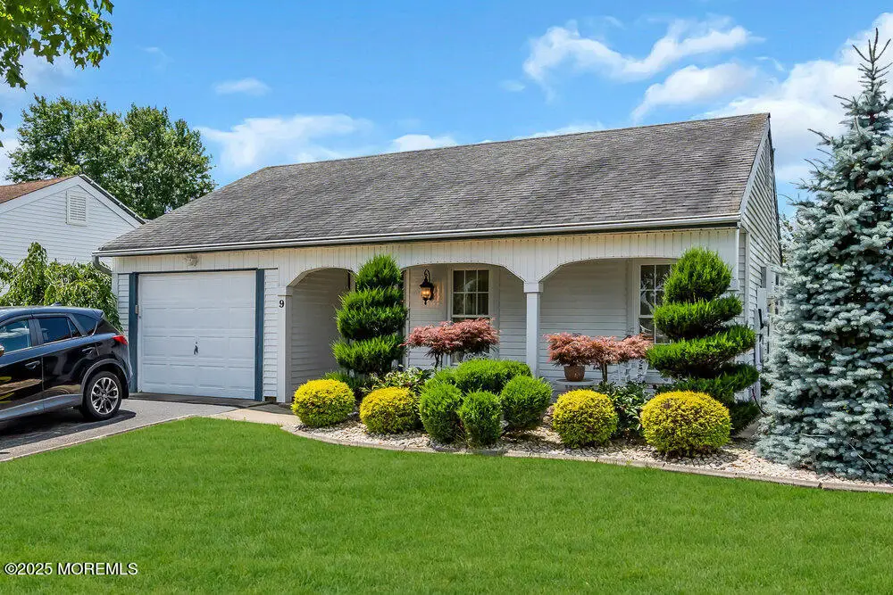 9 Oakham Row, Leisure Knoll, NJ 08759 - Image #1