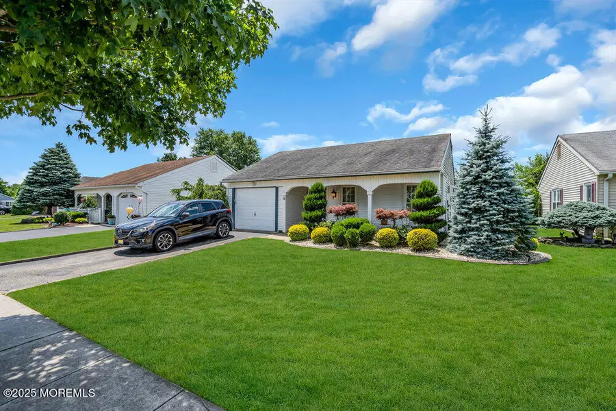 9 Oakham Row, Leisure Knoll, NJ 08759 - Image #3