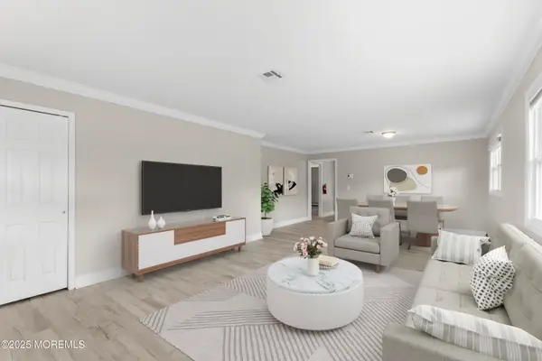 513 Jamaica Boulevard, Toms River, NJ 08757