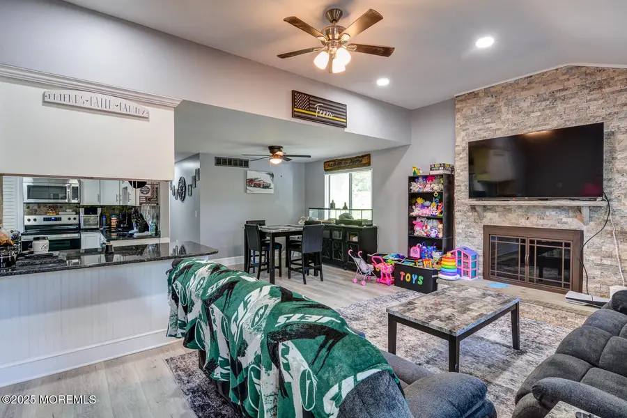 133 Mello Lane, Toms River, NJ 08753 - Image #3