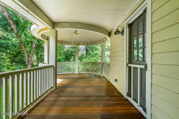 4 Oneida Avenue, Atlantic Highlands, NJ 07716