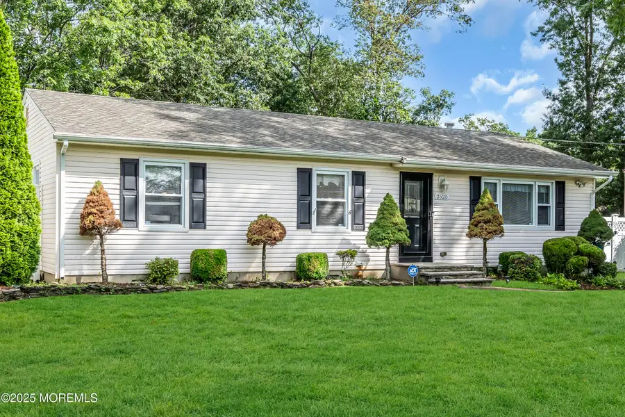 2525 Holly Hill Road, Manchester Township, NJ 08759 - Image #2