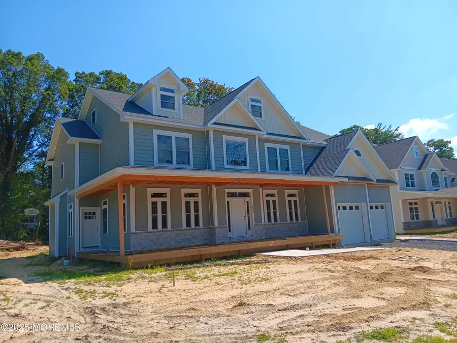 825 Naryshkin Way, Toms River, NJ 08753 - Image #3