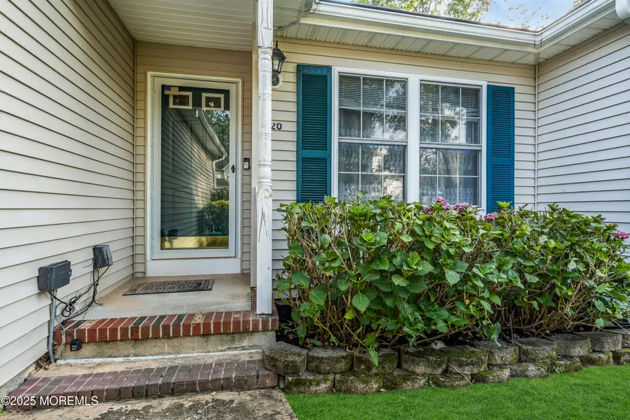 220 Middie Lane, Manahawkin, NJ 08050 - Image #2