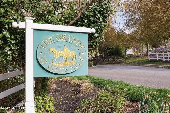 4 Oxford Ky, Colts Neck, NJ 07722 - Image #2