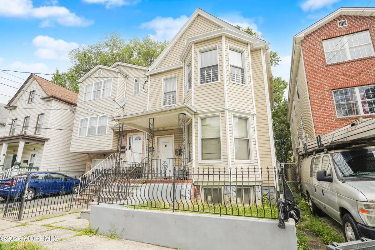 1071 Bond Street, Elizabeth, NJ 07201 - #1