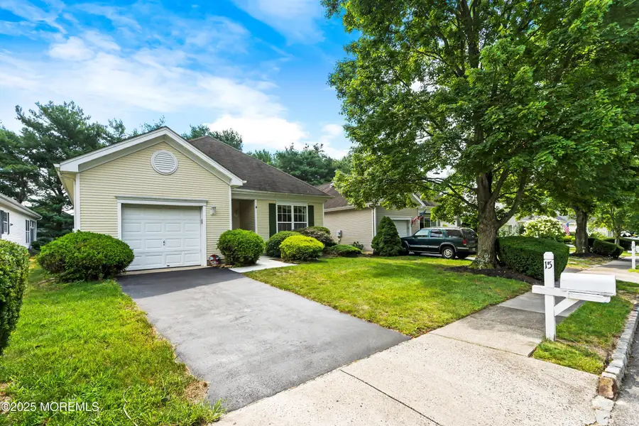 15 Evergreen Springs Drive, Lakewood, NJ 08701 - Image #2