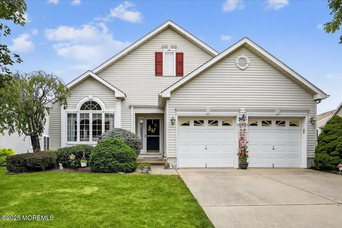 1 Spyglass Drive, Jackson, NJ 08527 - Image #1