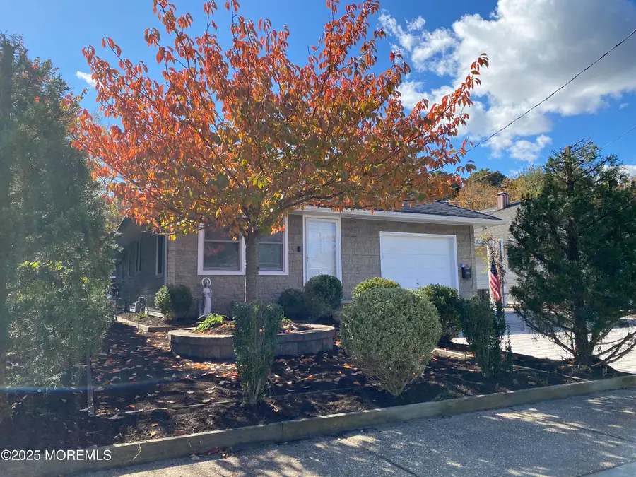 1815 Mount Everest Lane, Toms River, NJ 08753 - Image #2