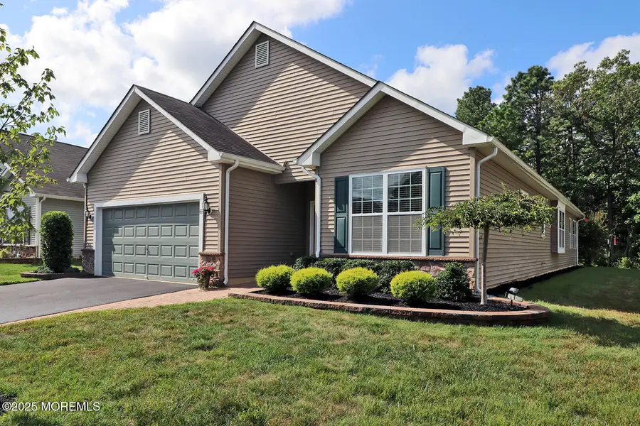 669 Timberline Lane, Manchester Township, NJ 08759 - Image #2