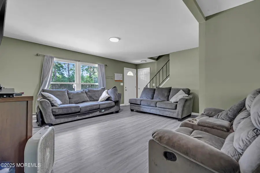 320 Pennsylvania Avenue, Pine Beach, NJ 08741 - Image #3