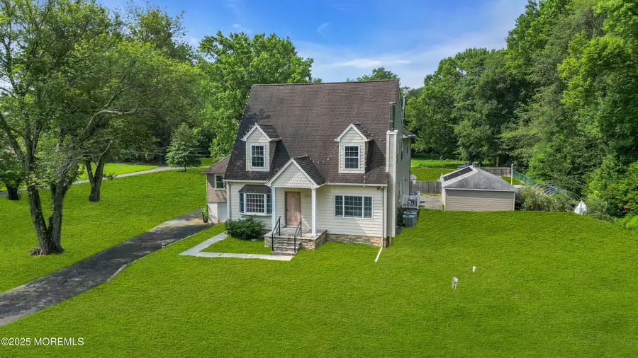 123 Freehold Road, Manalapan Township, NJ 07726 - Image #3