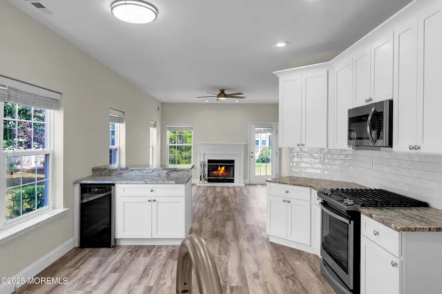 49 Rochford Drive, Manchester Township, NJ 08759 - Image #3