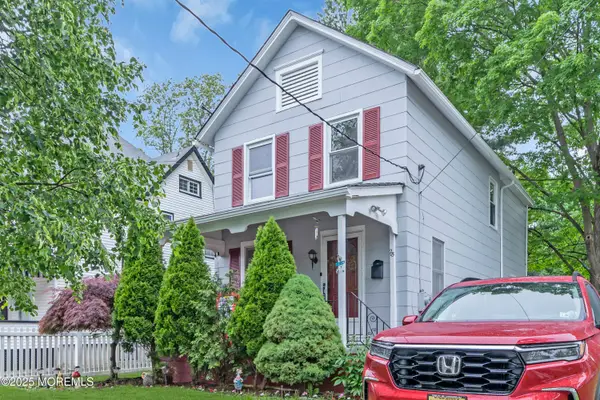 25 Union Avenue, Freehold, NJ 07728